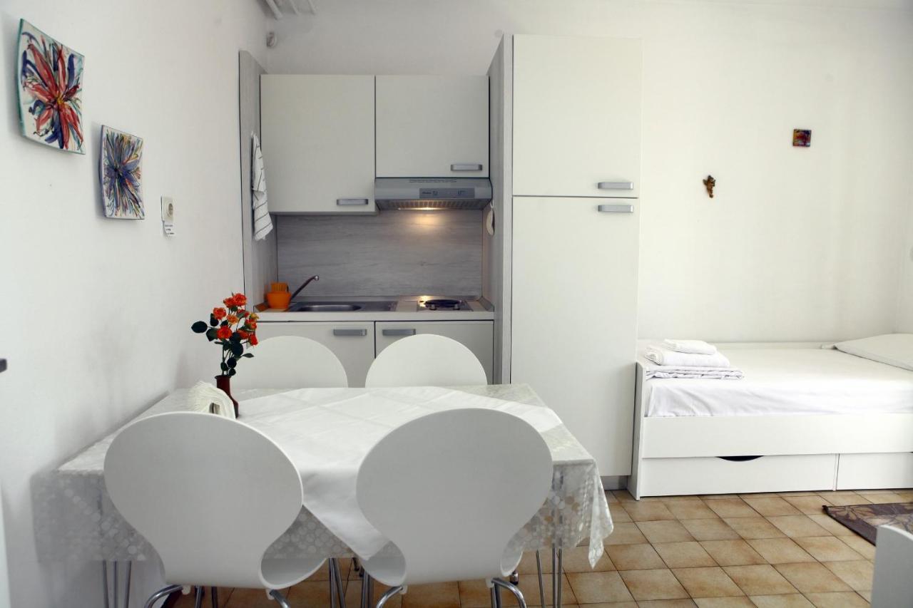 בפורטורוז Apartments Diana Bm מראה חיצוני תמונה